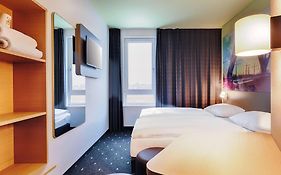 B&b Hotel  3*
